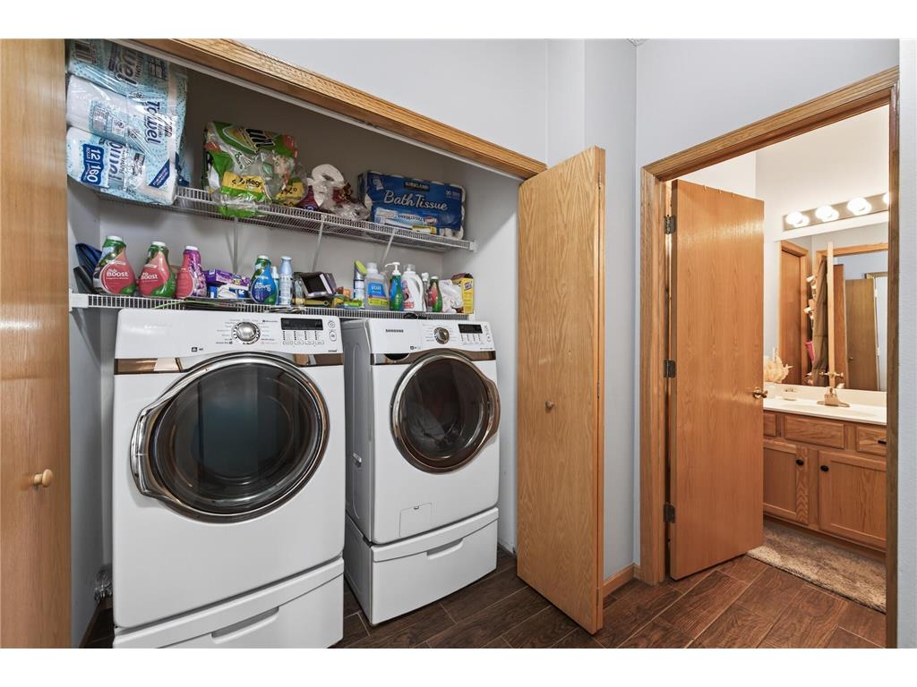 440 Hickory Lane N Oakdale MN 55128 7086682 image25
