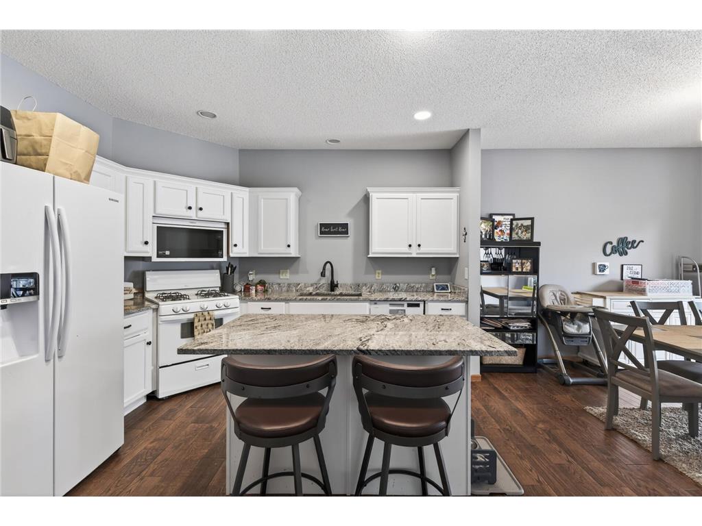 440 Hickory Lane N Oakdale MN 55128 7086682 image9