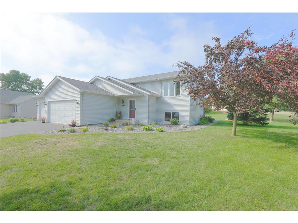 440 Lake Drive Winsted MN 55395 - Winsted 6420006 image1