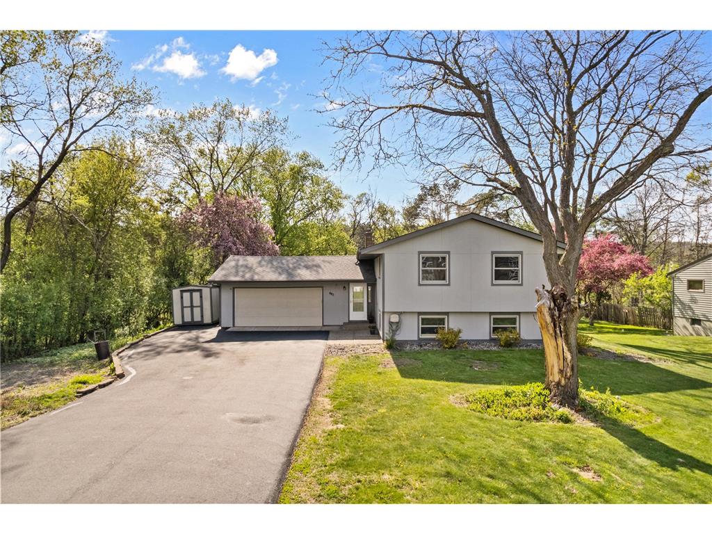 440 Queenan Avenue S Lakeland MN 55043 7050232 image1