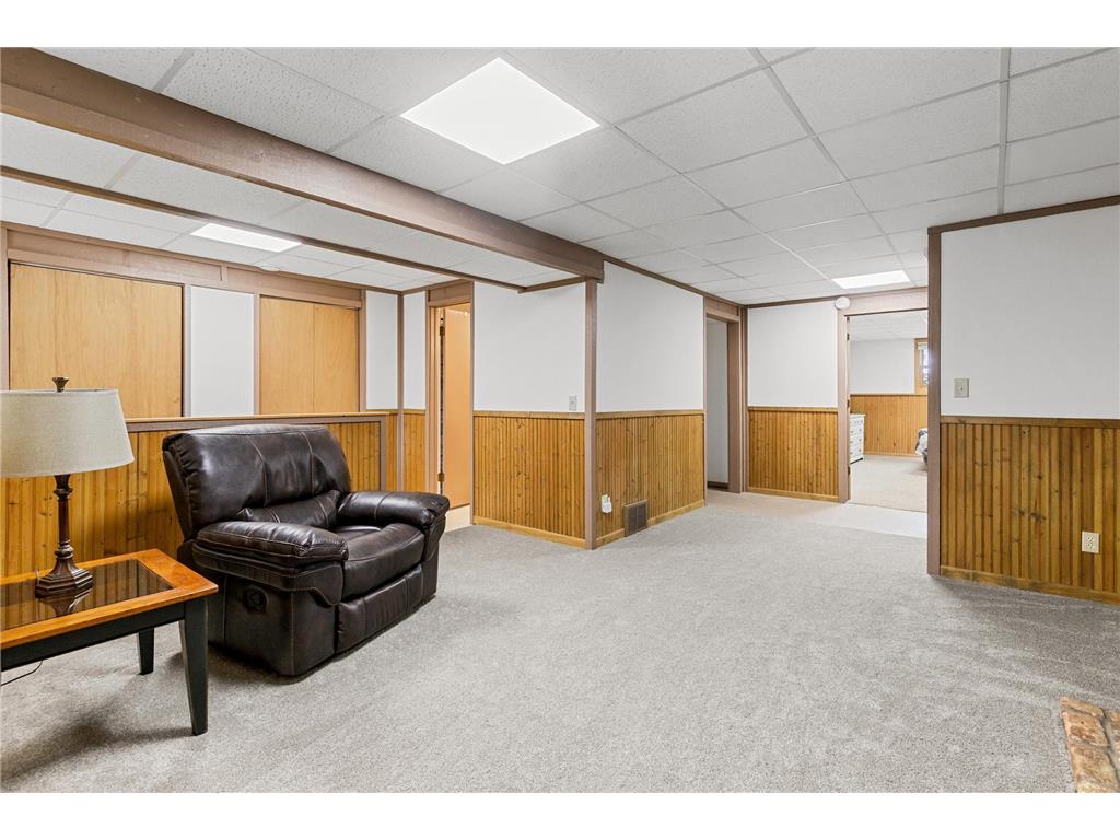 440 Queenan Avenue S Lakeland MN 55043 7050232 image17