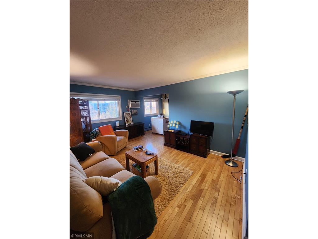 440 Ridgewood Avenue #204 Minneapolis MN 55403 7062759 image14