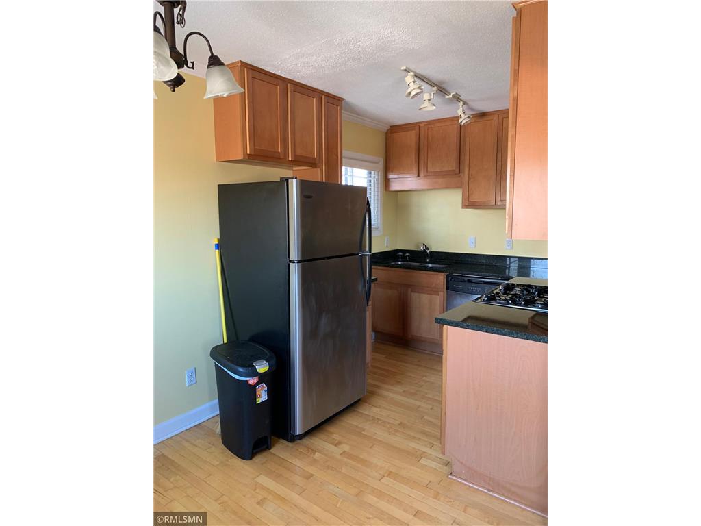 440 Ridgewood Avenue #204 Minneapolis MN 55403 7062759 image4