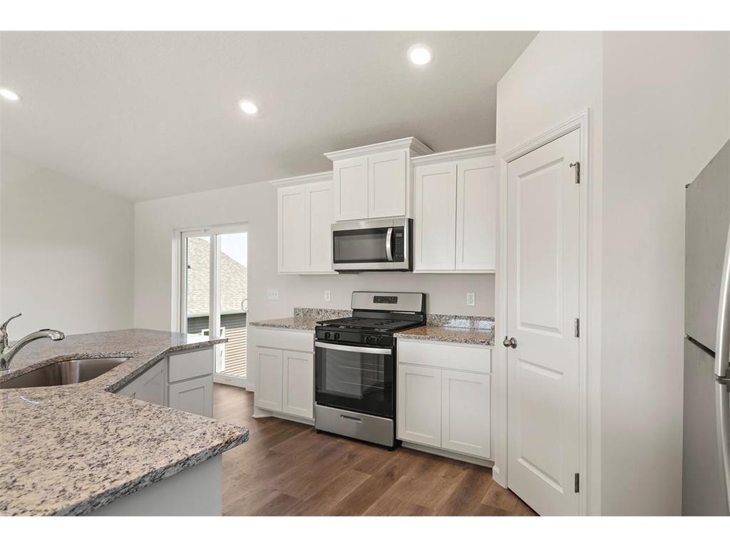 440 Valley Drive W Annandale MN 55302 6780098 image28