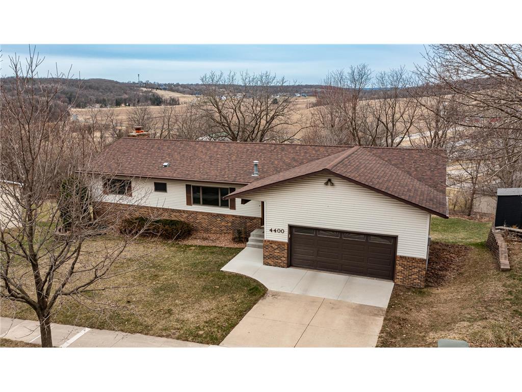 4400 Manor View Drive NW Rochester MN 55901 7047899 image1
