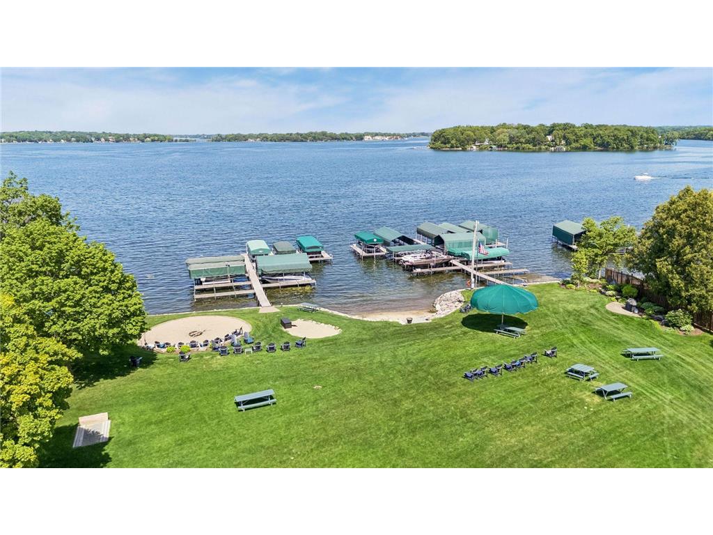 4400 Shady Lane Minnetrista MN 55364 - Lake Minnetonka 7019157 image1