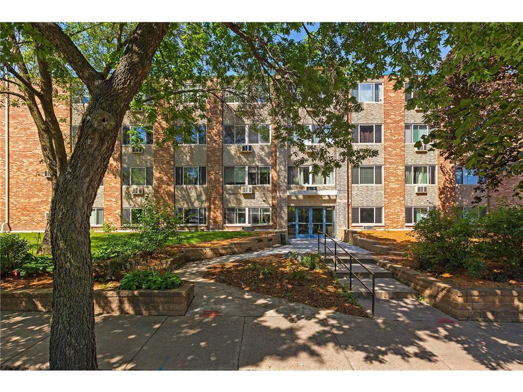 4400 Upton Avenue S #201 Minneapolis MN 55410 7101910 image1