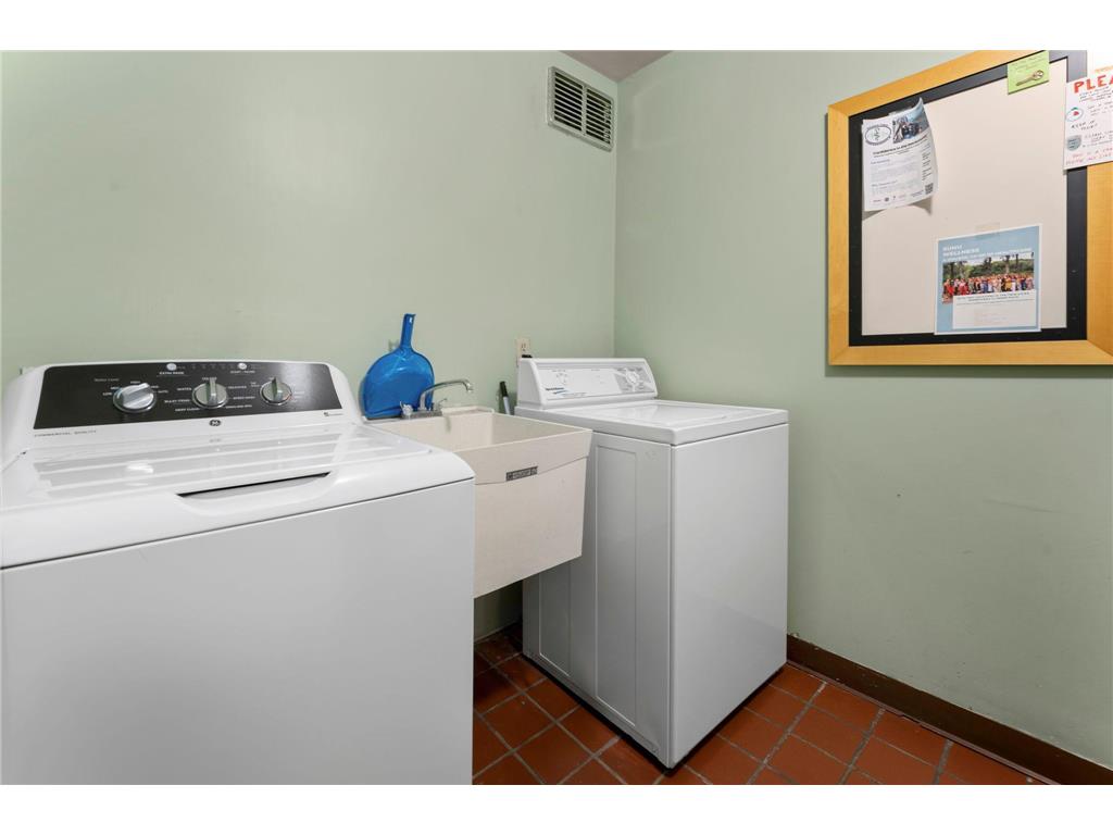 4400 Upton Avenue S #405 Minneapolis MN 55410 6805737 image24