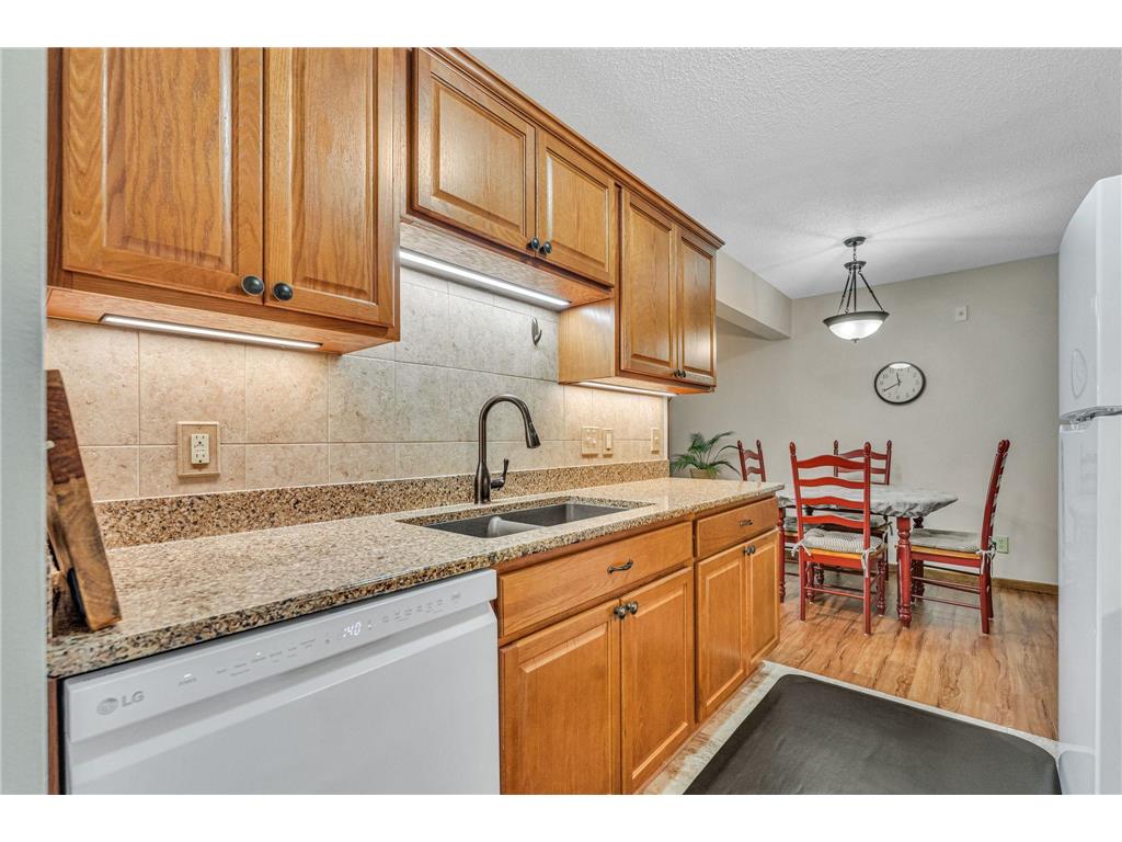 4401 Parklawn Avenue #105W Edina MN 55435 6798178 image10