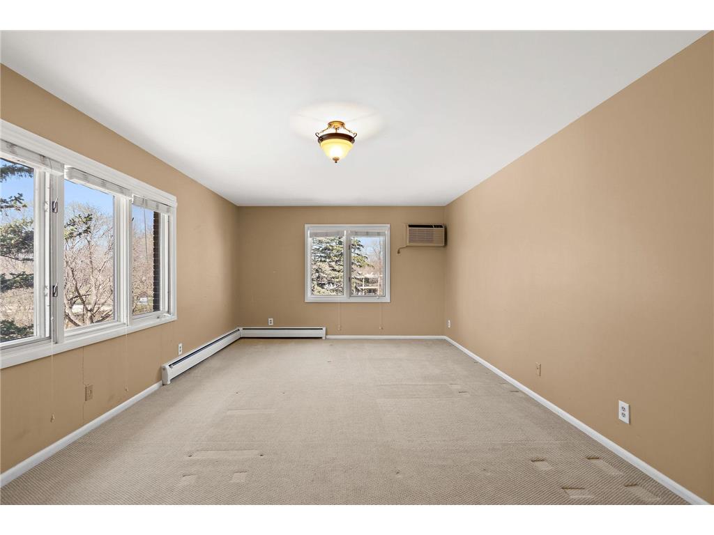 4401 Parklawn Avenue #301W Edina MN 55435 7055555 image22