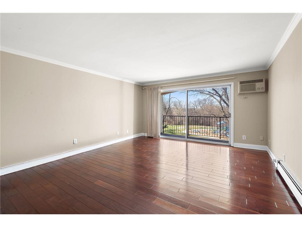 4401 Parklawn Avenue #301W Edina MN 55435 7055555 image7