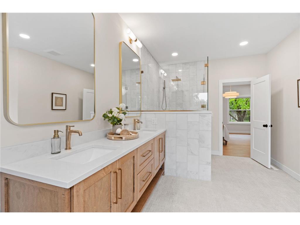 4404 Wilson Street Minnetonka MN 55345 7024907 image23