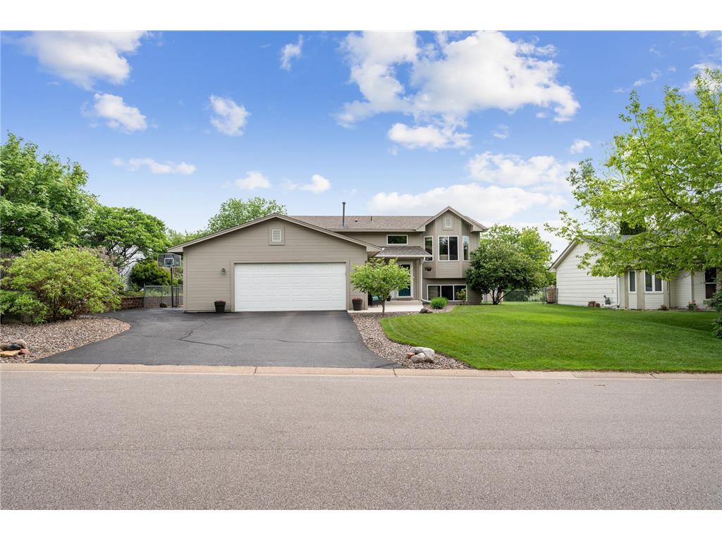 4405 Hamlet Avenue N, Oakdale, MN, 55128 MLS 6213724 Edina Realty