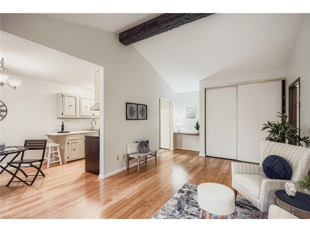 4406 Cedar Lake Road S #7 Saint Louis Park MN 55416 6811757 image3