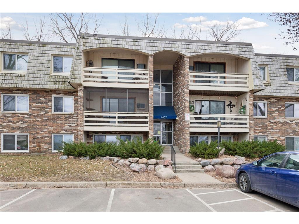4407 Wilshire Boulevard #305 Mound MN 55364 - Lake Minnetonka 6493751 image1
