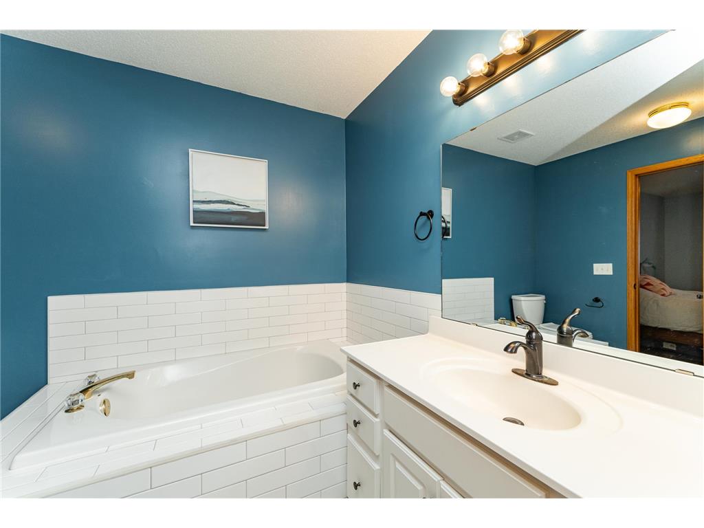 4408 6th Street NW Rochester MN 55901 7016699 image23