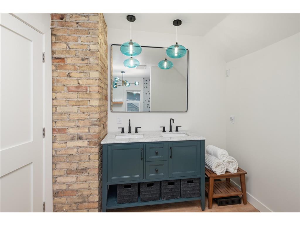 4408 Xerxes Avenue S Minneapolis MN 55410 7081562 image20