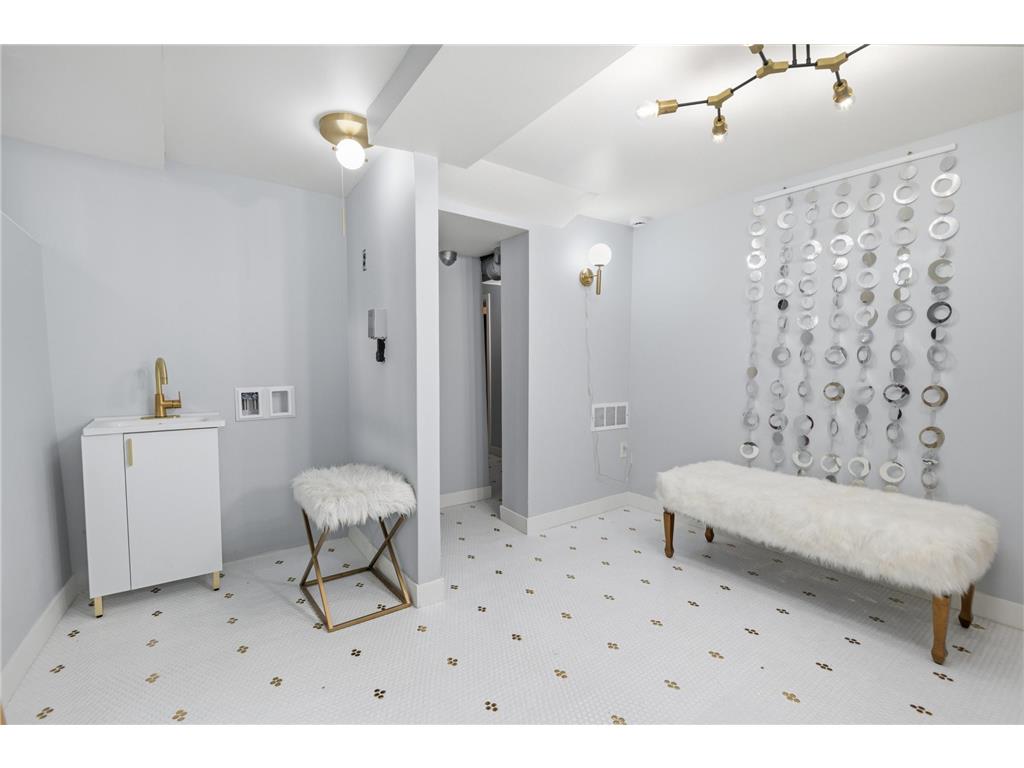 4408 Xerxes Avenue S Minneapolis MN 55410 7081562 image24