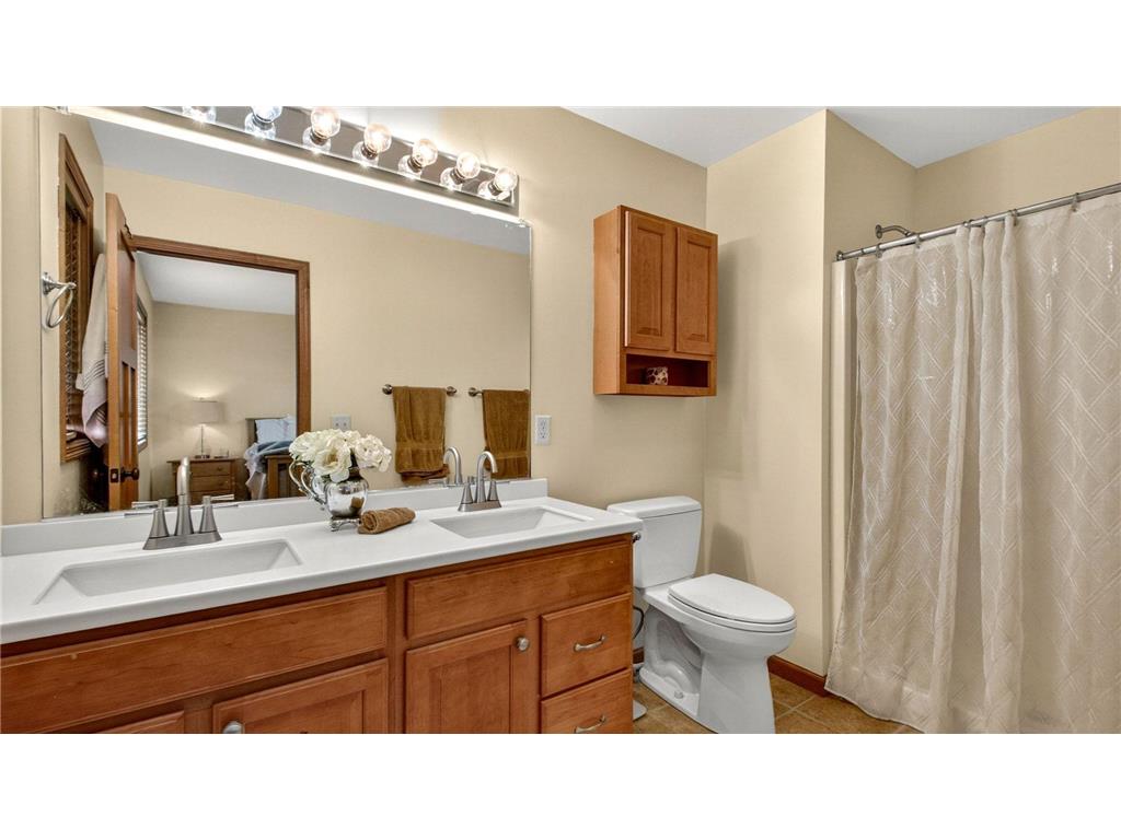 4409 Echo Valley Drive Eau Claire WI 54701 7070127 image14