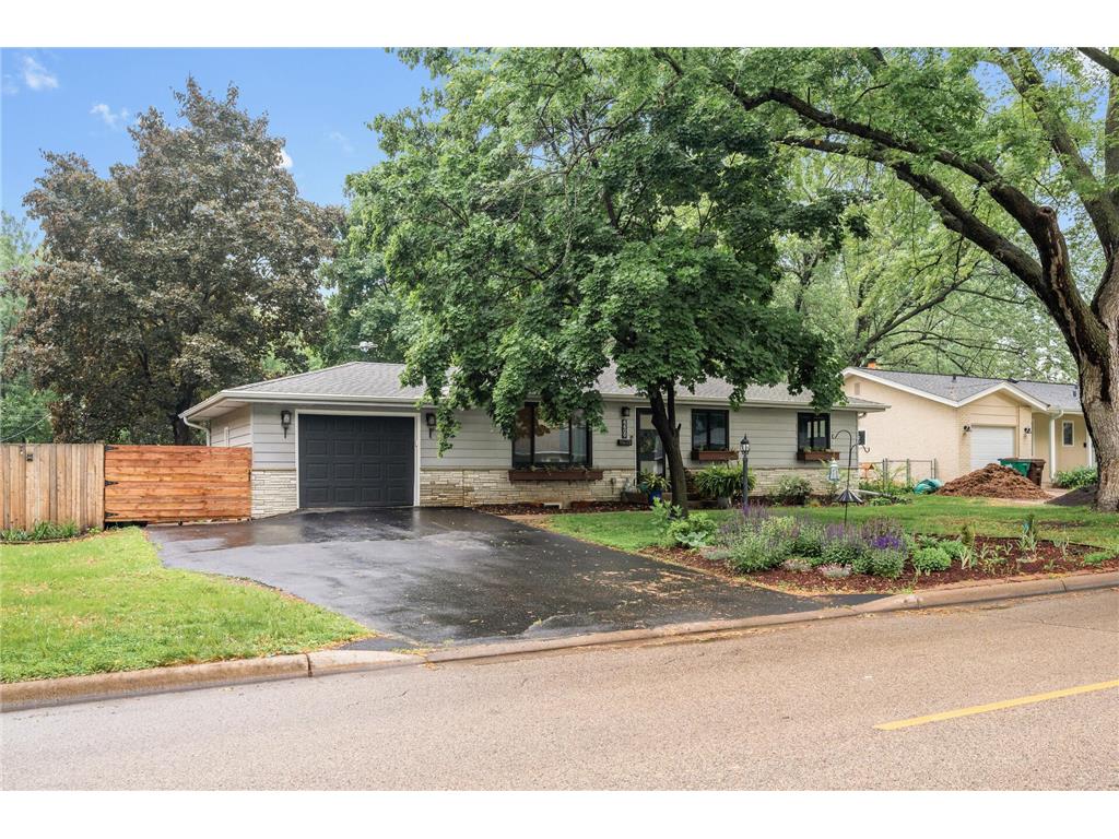 4409 Louisiana Avenue N Crystal MN 55428 6707438 image1