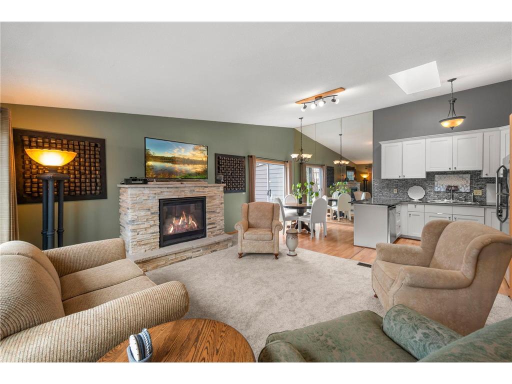 441 Dorland Road S Maplewood MN 55119 7038008 image1