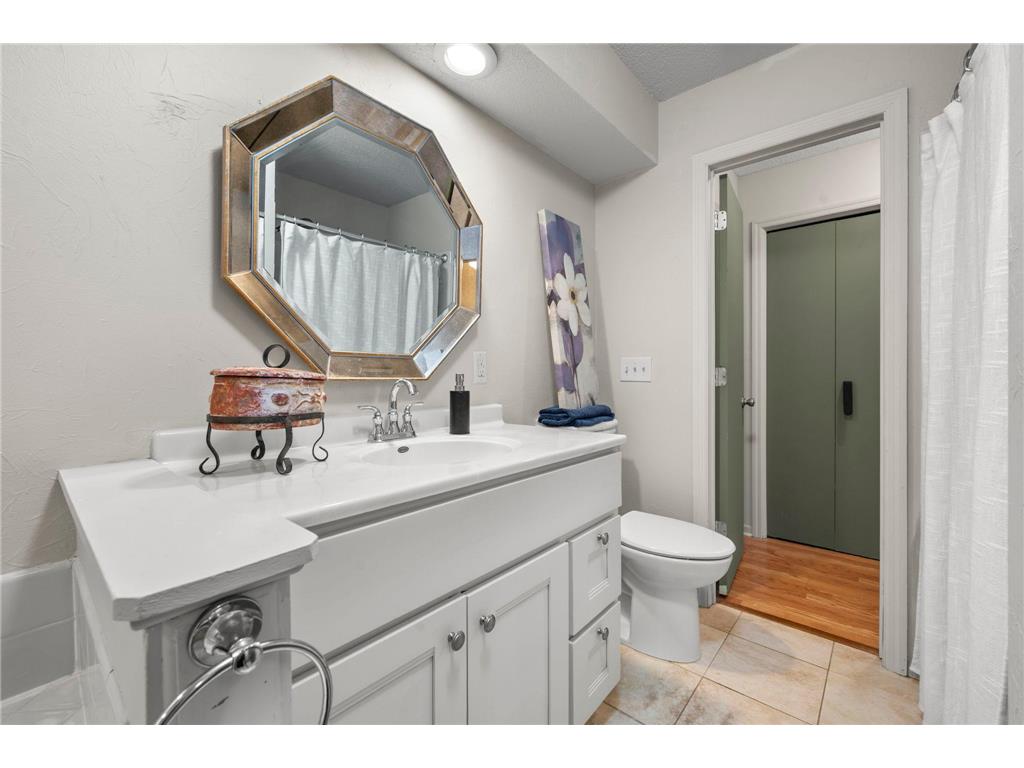 441 Dorland Road S Maplewood MN 55119 7038008 image12