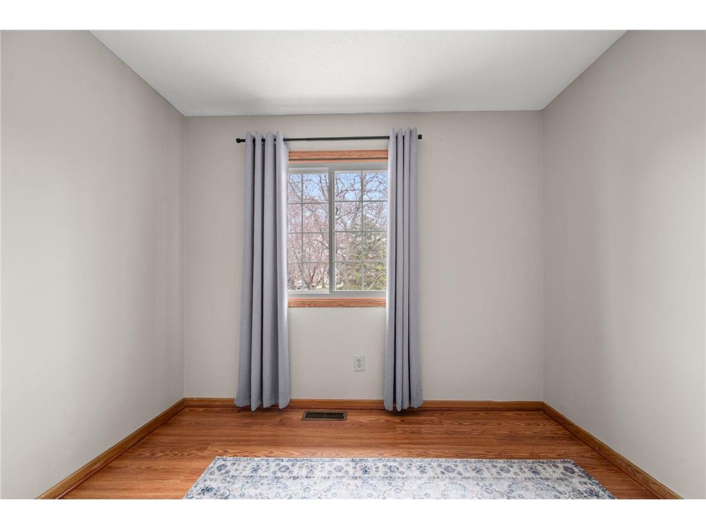 441 Dorland Road S Maplewood MN 55119 7038008 image15