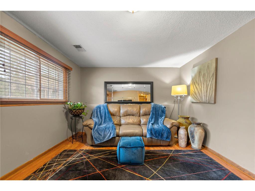 441 Dorland Road S Maplewood MN 55119 7038008 image19