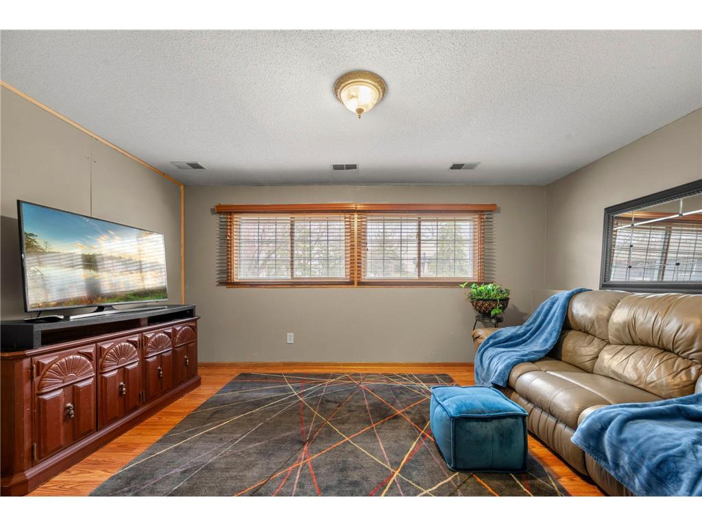 441 Dorland Road S Maplewood MN 55119 7038008 image20