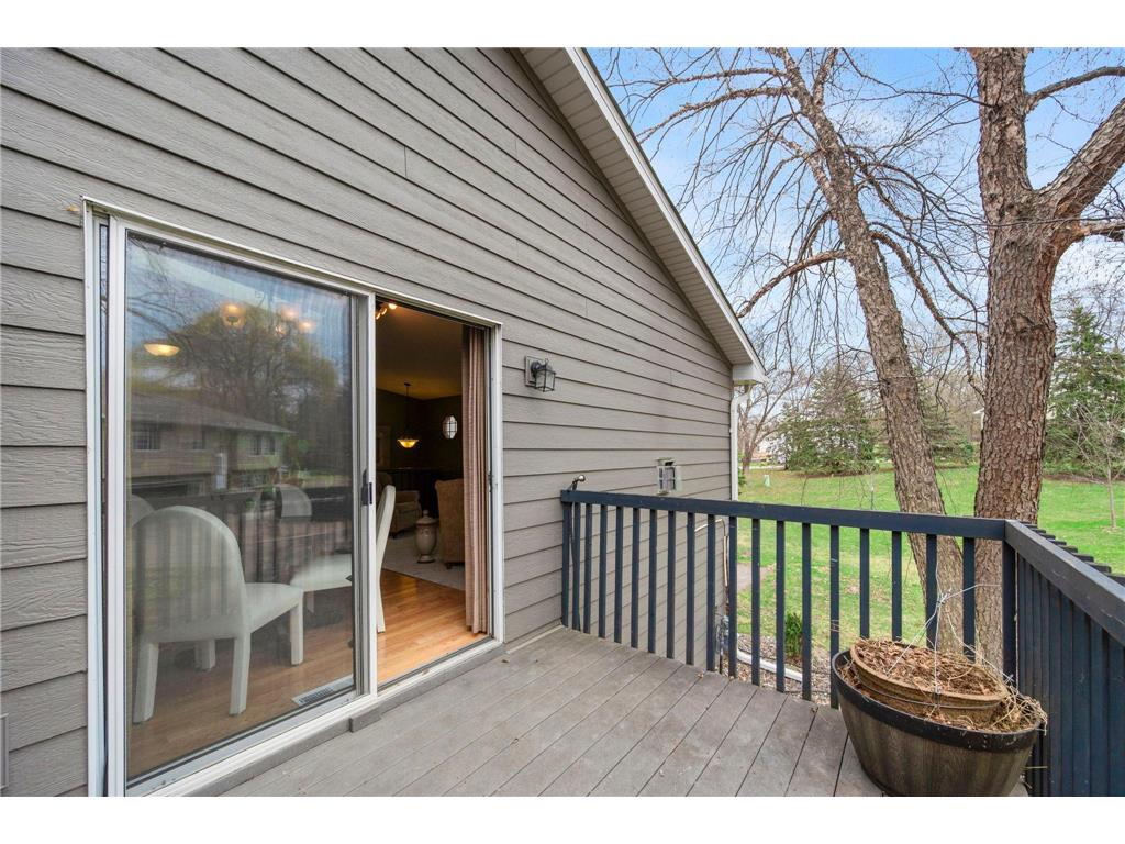 441 Dorland Road S Maplewood MN 55119 7038008 image24
