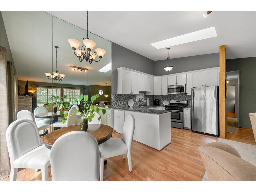 441 Dorland Road S Maplewood MN 55119 7038008 image3