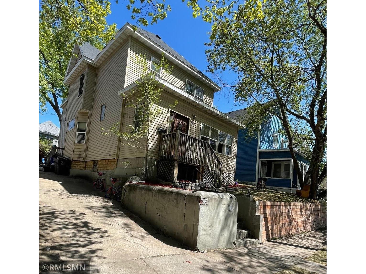 441 Mount Ida Street, Saint Paul, MN 55130 MLS 5757601 Edina Realty