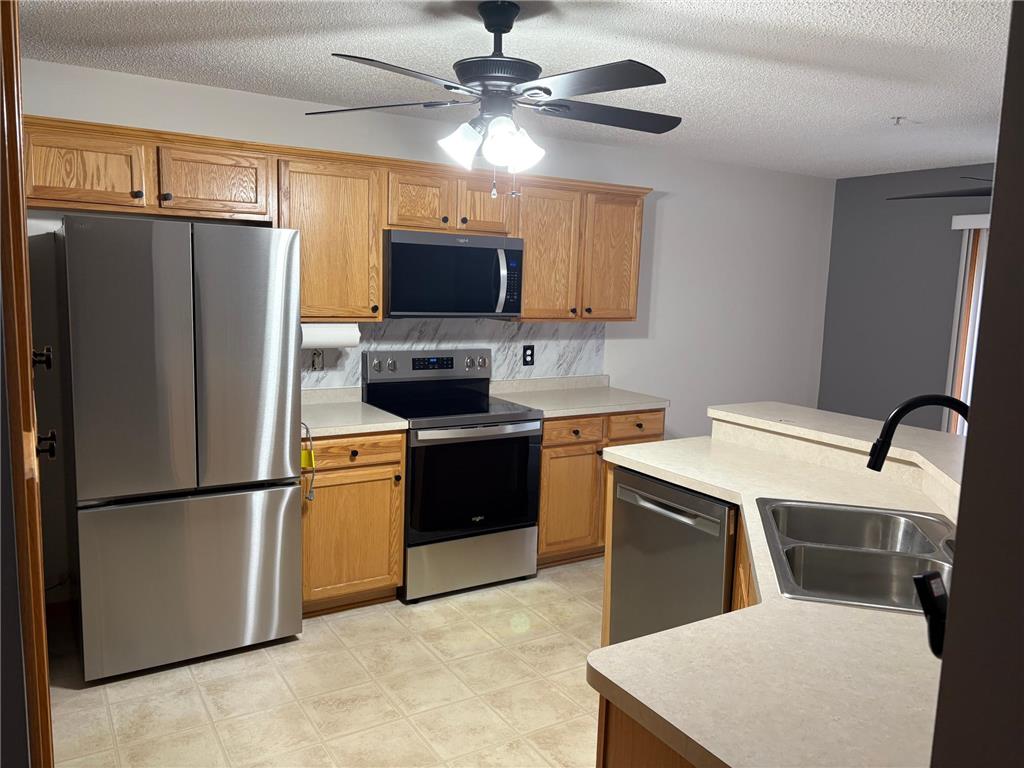 441 Pleasant Lane Chaska MN 55318 6789993 image2