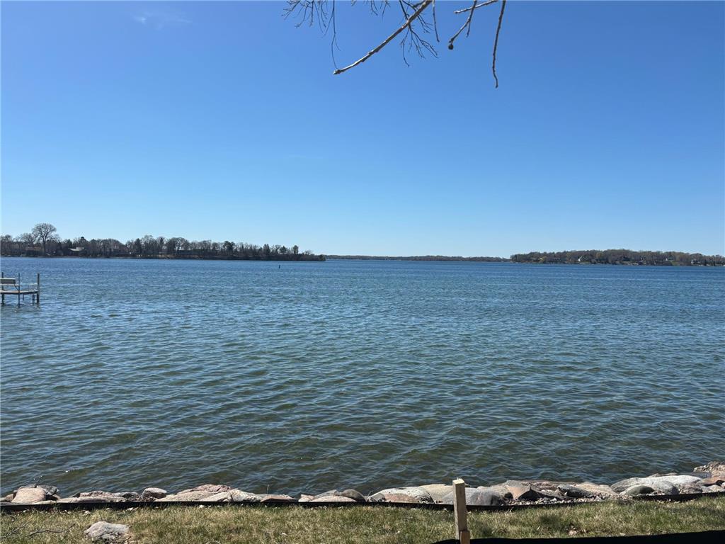 4410 Manitou Road Tonka Bay MN 55331 - Lake Minnetonka 7057352 image1