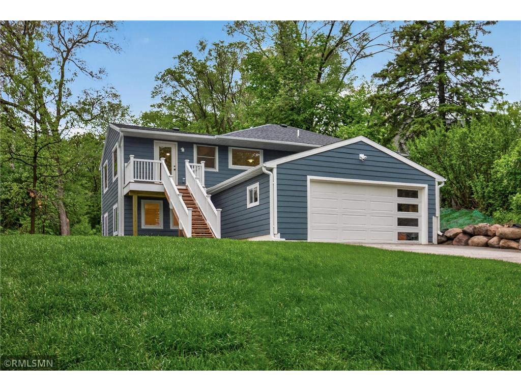 4410 Stinson Boulevard NE Columbia Heights MN 55421 - Silver 7076401 image2