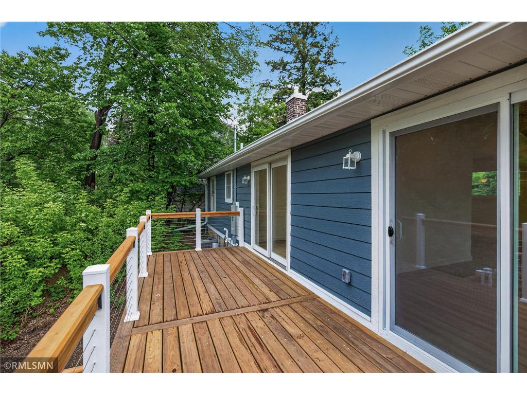 4410 Stinson Boulevard NE Columbia Heights MN 55421 - Silver 7076401 image30