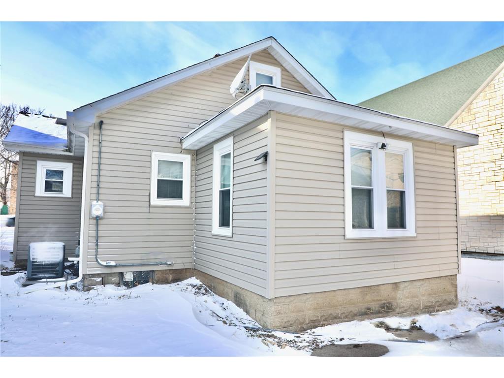 4411 Minnehaha Avenue Minneapolis MN 55406 7012048 image5