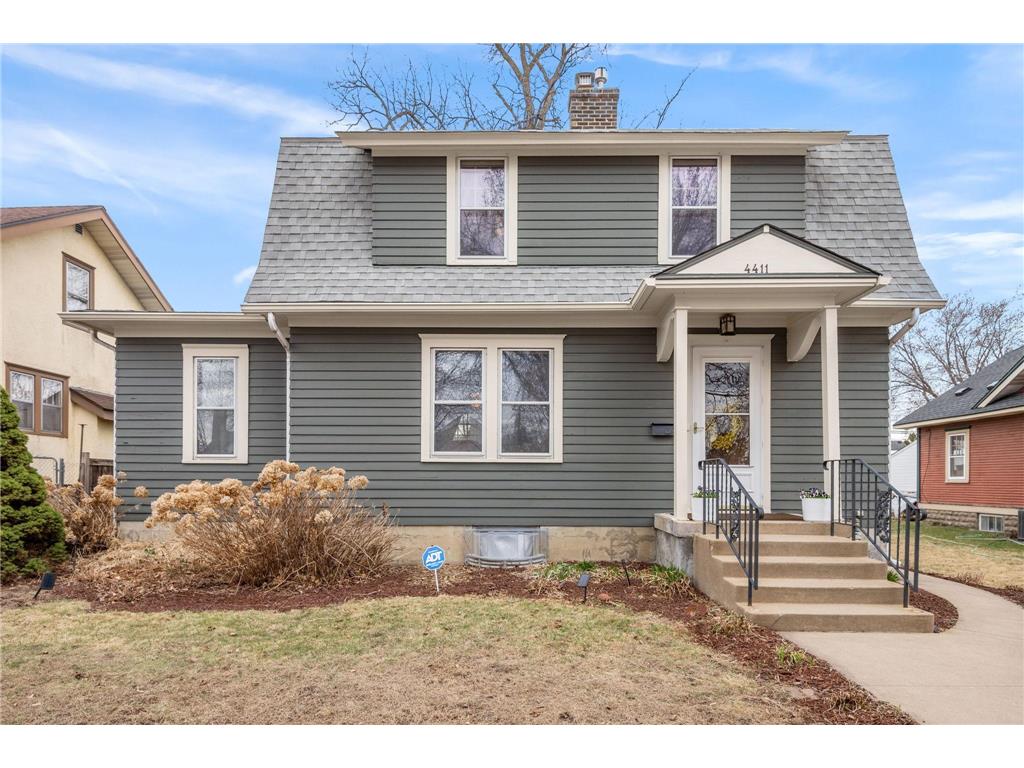 4411 Queen Avenue N Minneapolis MN 55412 6694434 image1