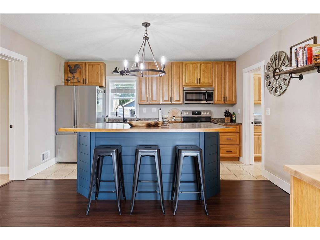 44124 330th Street Gaylord MN 55334 6637553 image1