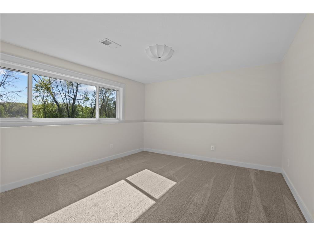 4413 Bramblewood Avenue Vadnais Heights MN 55127 7070479 image24
