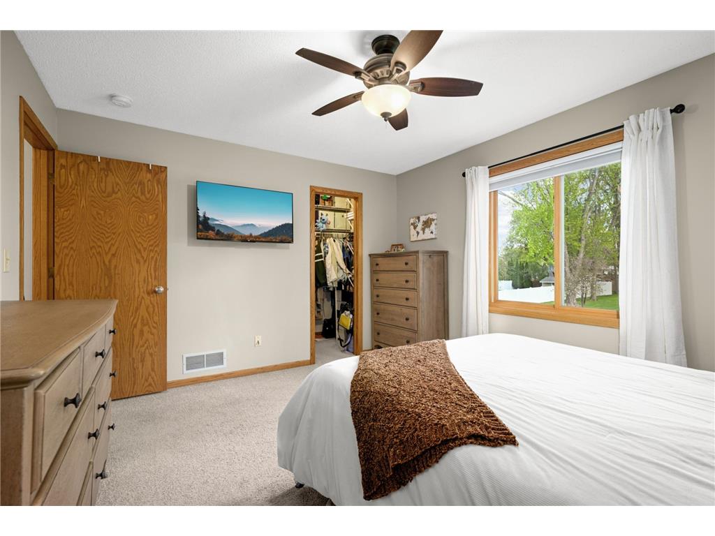 4414 Urbandale Court N Plymouth MN 55446 7068838 image15