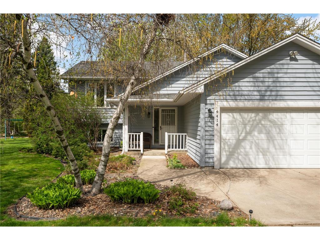 4414 Urbandale Court N Plymouth MN 55446 7068838 image2