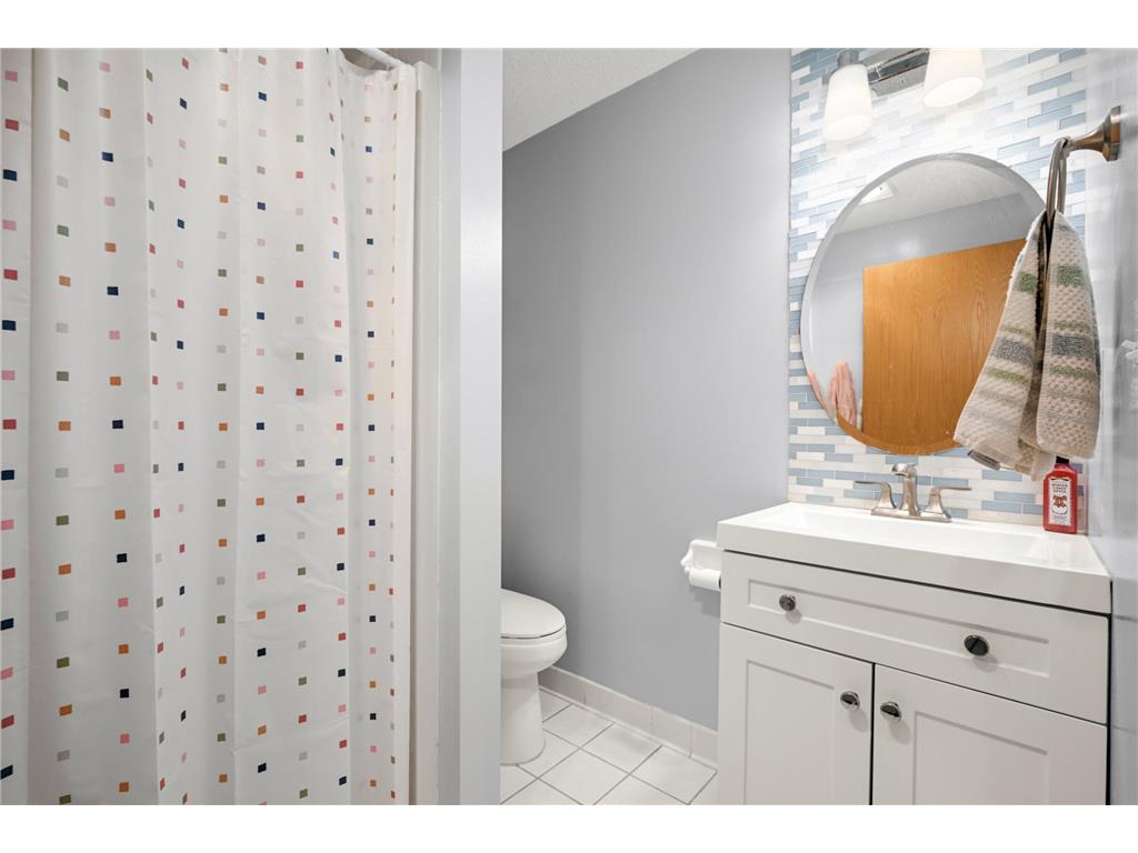 4414 Urbandale Court N Plymouth MN 55446 7068838 image24