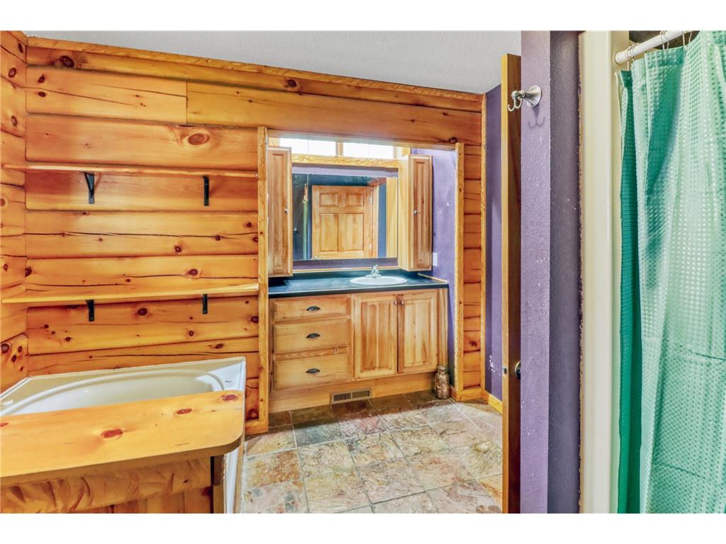 44148 Ida's Road Osage MN 56570 - Shell 7034368 image16