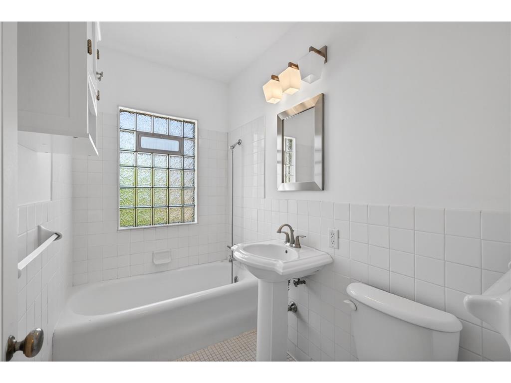 4415 Beard Avenue S Minneapolis MN 55410 7069706 image23