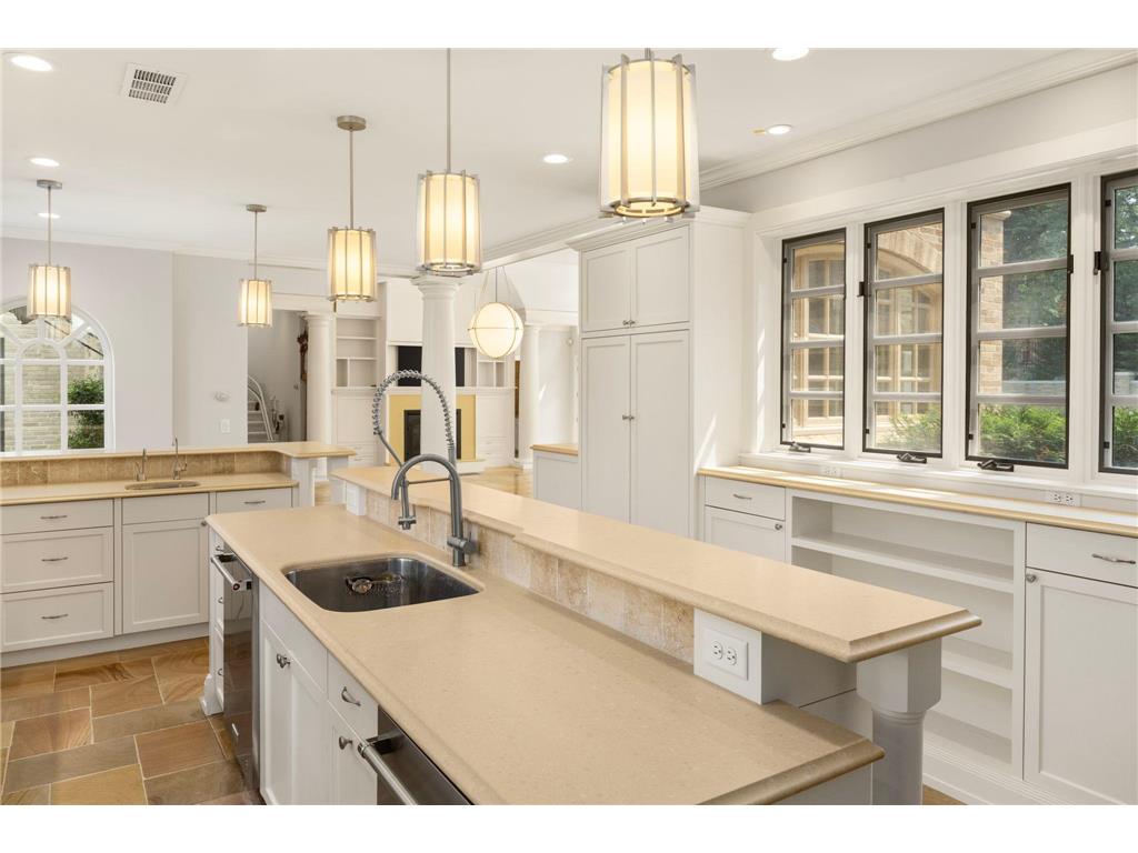 4415 E Lake Harriet Parkway Minneapolis MN 55419 - Harriet Lake 7027713 image23