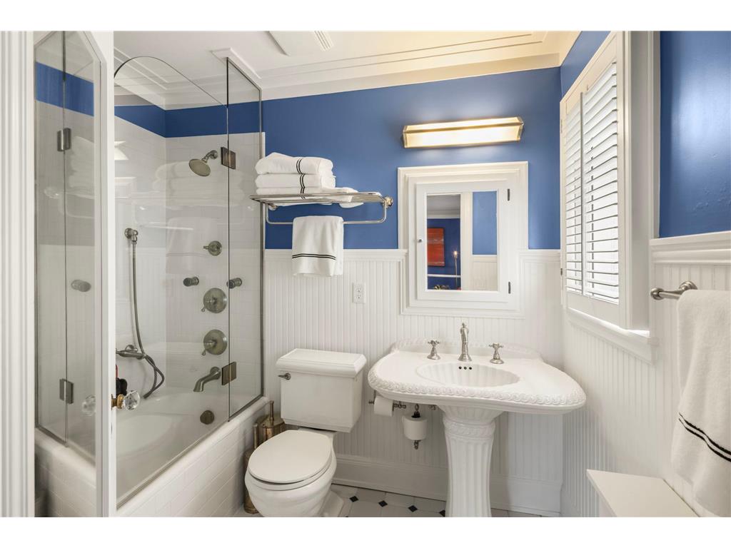 4415 E Lake Harriet Parkway Minneapolis MN 55419 - Harriet Lake 7027713 image47