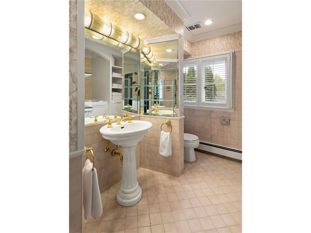 4415 E Lake Harriet Parkway Minneapolis MN 55419 - Harriet Lake 7027713 image53