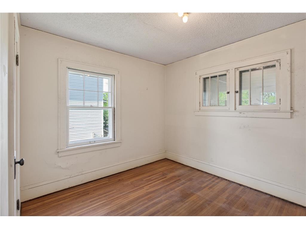 4415 Queen Avenue N Minneapolis MN 55412 7078096 image5