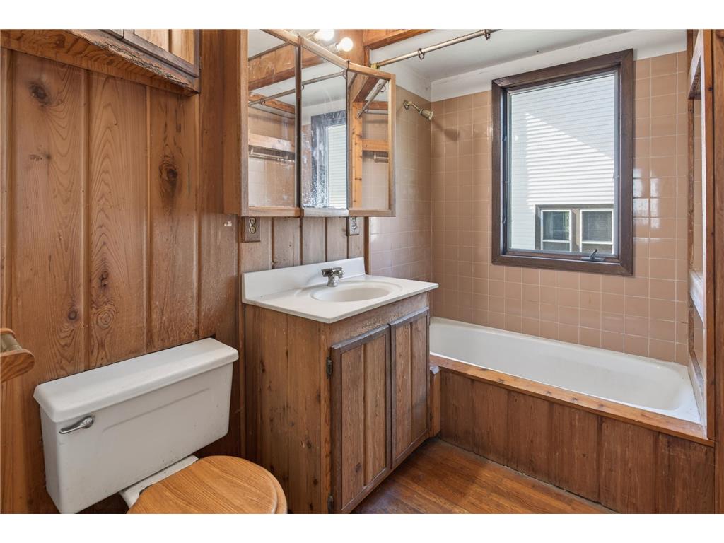 4415 Queen Avenue N Minneapolis MN 55412 7078096 image9